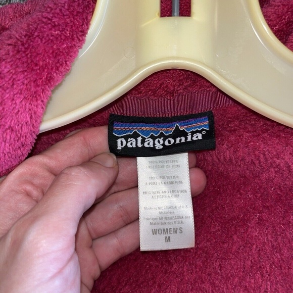 Patagonia Women's Polartec Re-Tool Snap-T Fleece Pullover. Berry Pink! Sz: M! - Picture 8 of 12